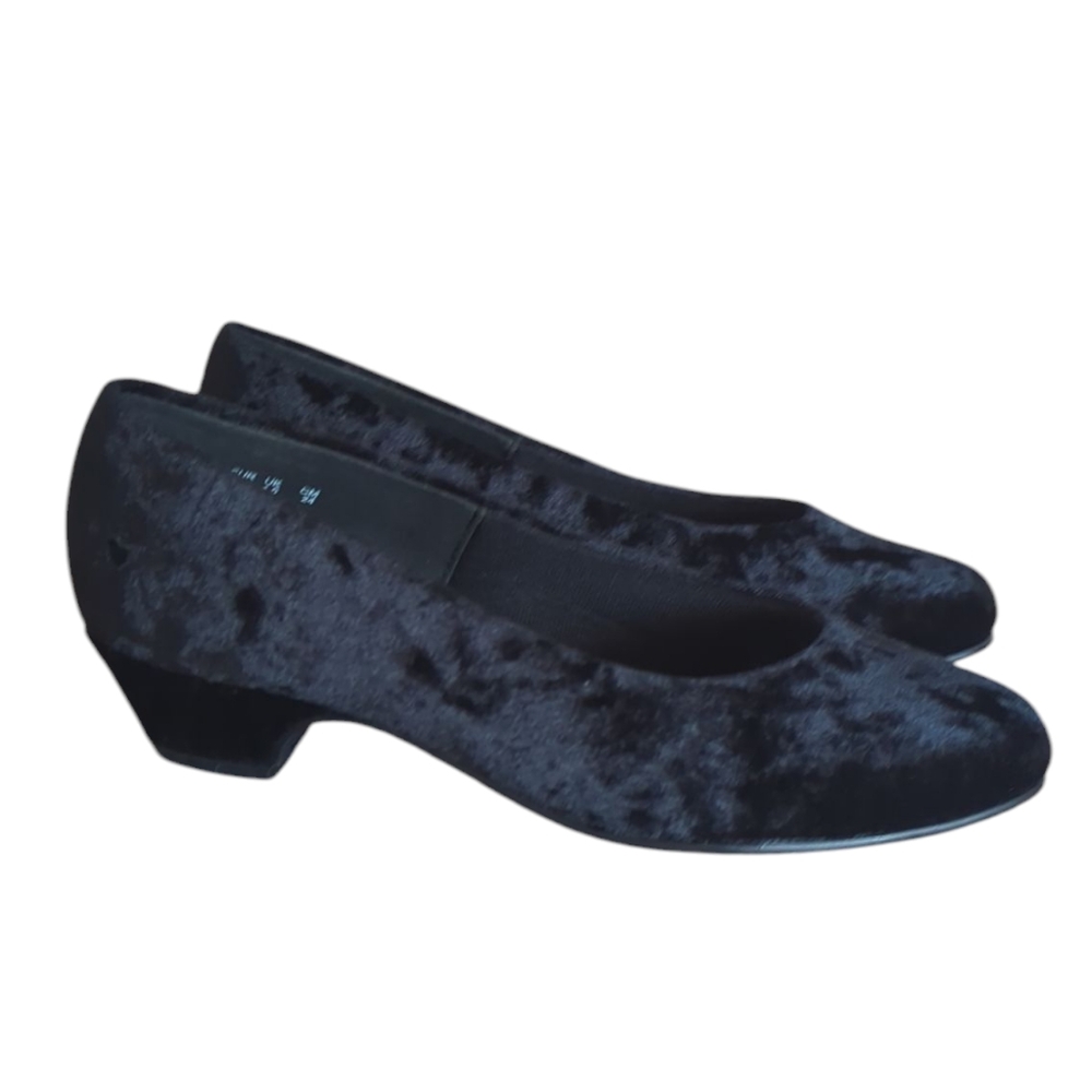 Hush Puppies Soft Style Velvet Pumps 6.5 Wide Black Padded Footbed for Comfort